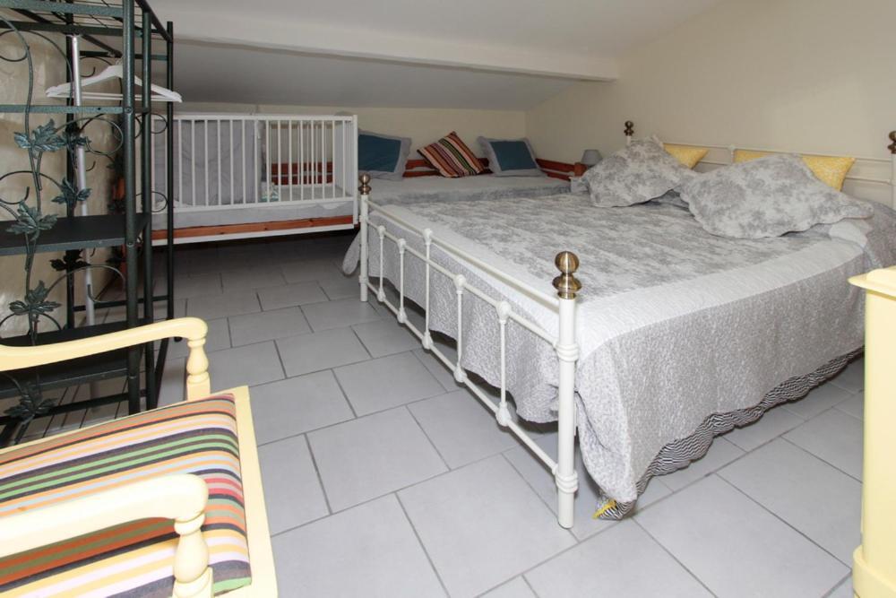 Gite du Passignac Saint-Maigrin Extérieur photo
